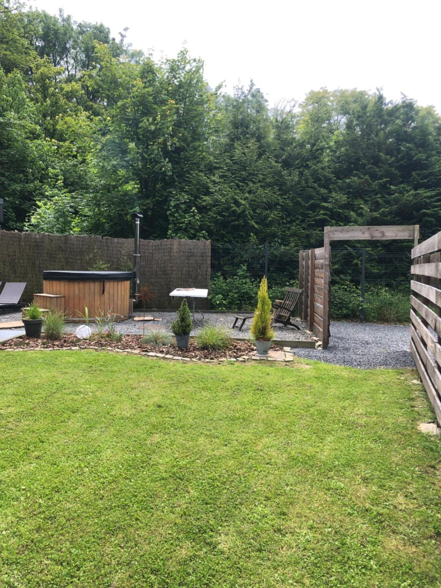 Au Bien-Etre A Deux Villa Spa Exteriör bild